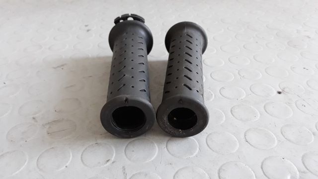 Manopole yamaha xc 300