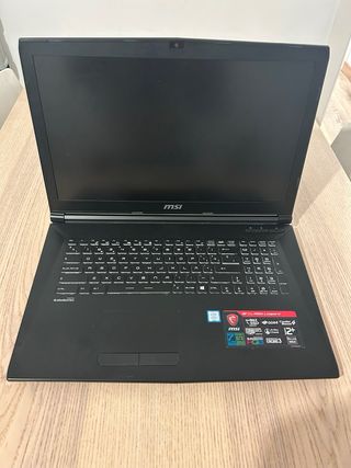 MSI GP72M 7RDX Leopard