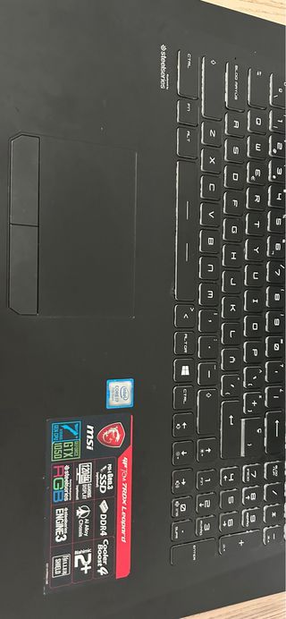 MSI GP72M 7RDX Leopard