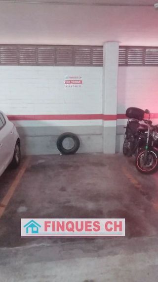 Garaje en venta en Can Nadal - Falguera en Sant Feliu de Llobregat