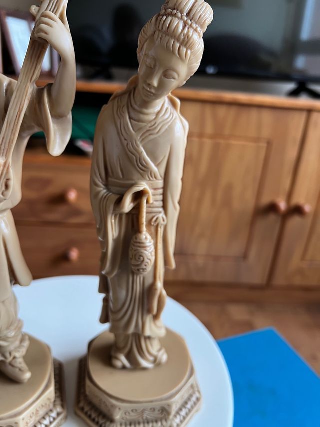 Pareja de figuras chinas