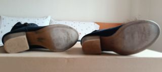 Stivaletti neri firmati Bershka