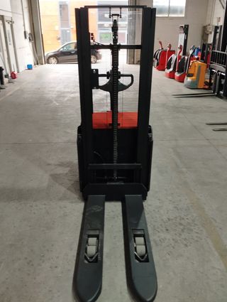 APILADOR ELECTRICO 1.200 kg