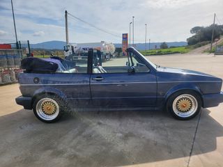 Volkswagen Golf mk1 Cabrio 1.8i restaurado  1989