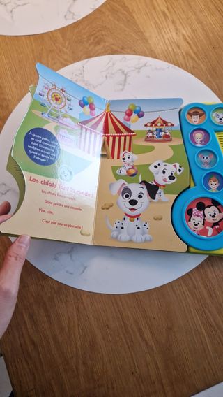Disney Baby LIS ET CHANTE AVEC TES PERSONNAGES DISNEY PREFERES
