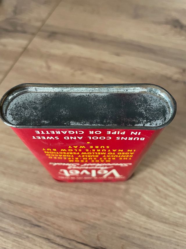 Caja Metalica Roja Velvet