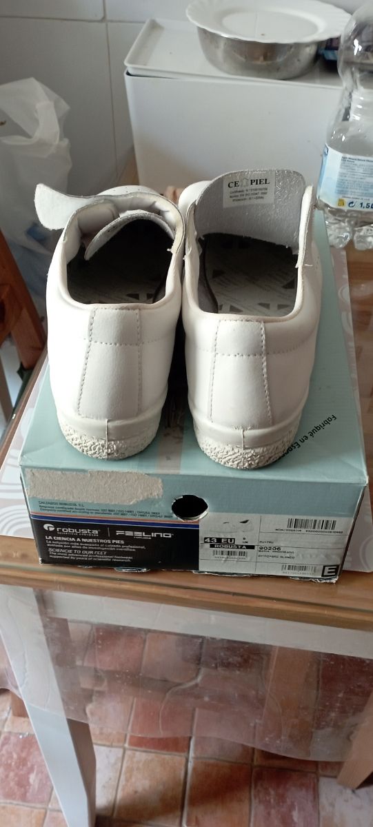 Zancos trabajo blanco 43 piel