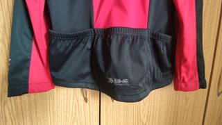 Chaqueta cortavientos para bici