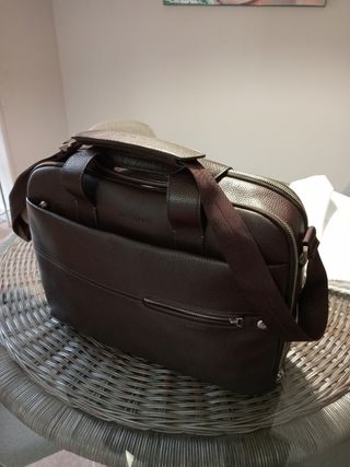 Samsonite. Maleta de mano. Cuero