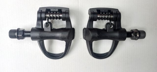 Pedales Btwin SPD-SL de carretera