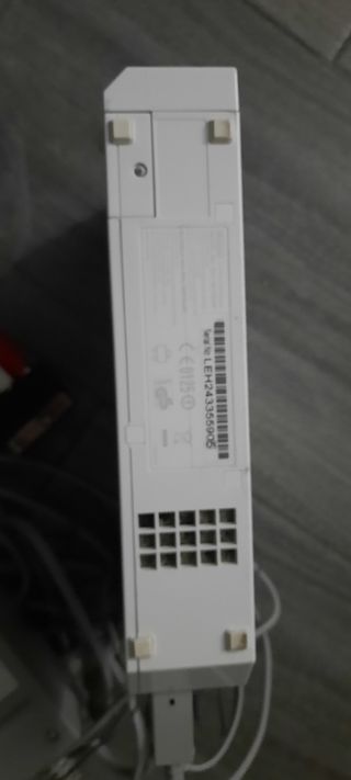 SE VENDE WII BLANCA NEGOCIABLE