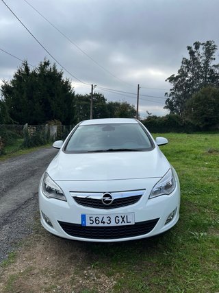 Opel Astra 2010