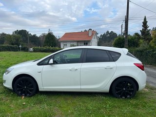Opel Astra 2010