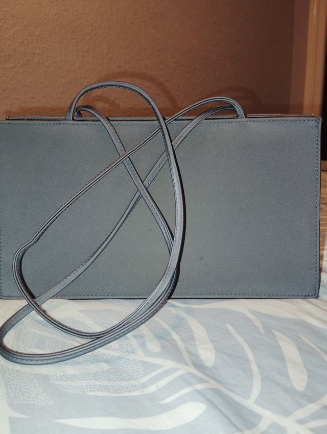 Bolso gris de Mango