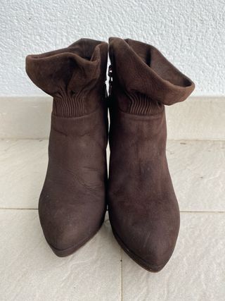 Zapato botin ante PRADA
