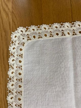 Centrotavola ricamato