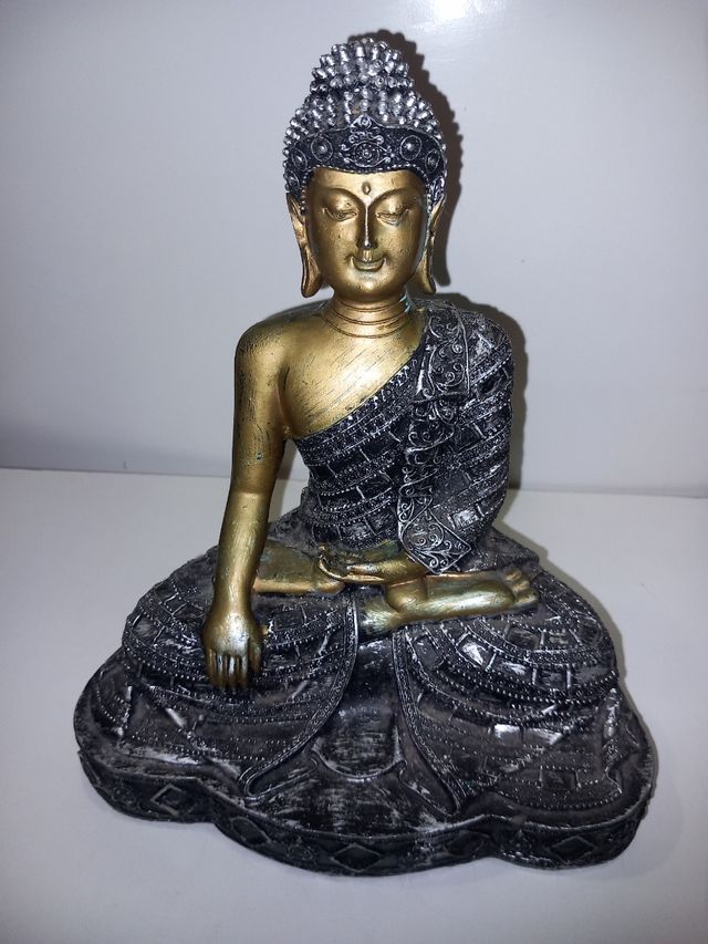 BUDA BHUMISPARSHA 22 CM 
