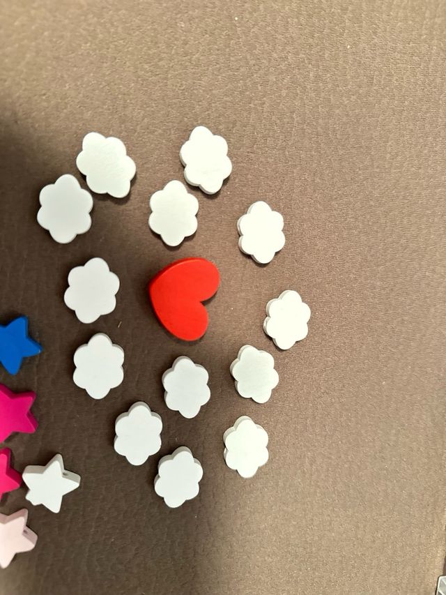 Nubes estrellitas de madera