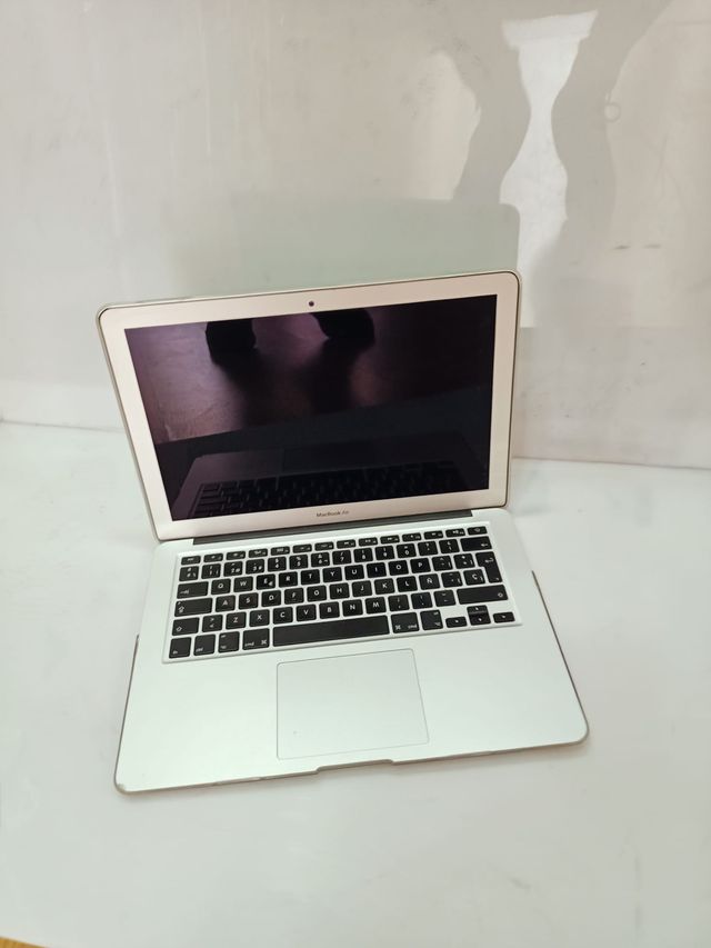 Ordenador MacBook Air 13" (2015)
