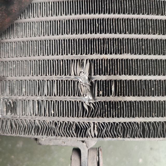 Radiador CBR 600 f4i