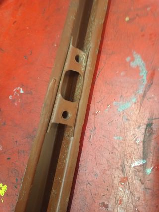 Montante puerta derecho seat 124
