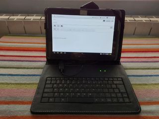 Teclado/ Funda para Tablet 10"