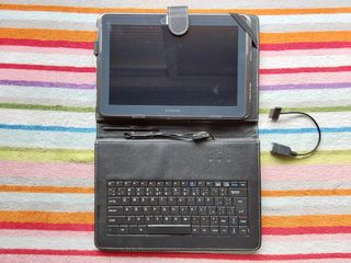 Teclado/ Funda para Tablet 10"