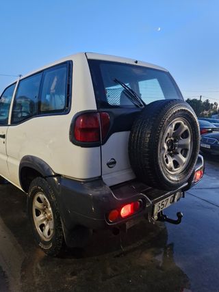 Despiece  Nissan  terreno 2.7  .125cv