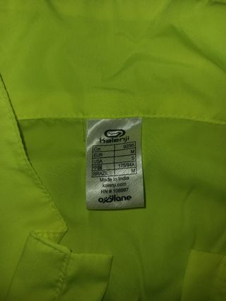 Dos cortavientos Kalenji