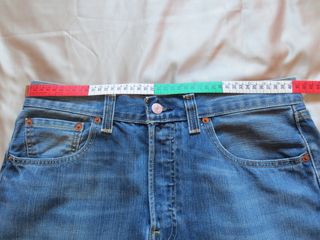 Levis