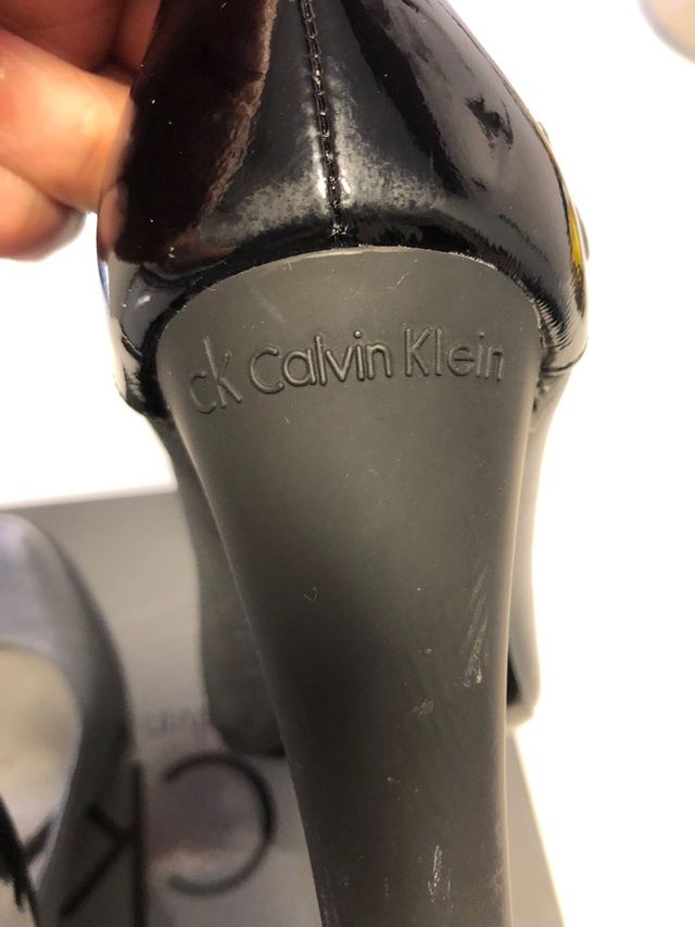 Zapatos tacon Calvin Klein 