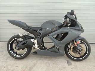 Gsxr 750 k7 piezas