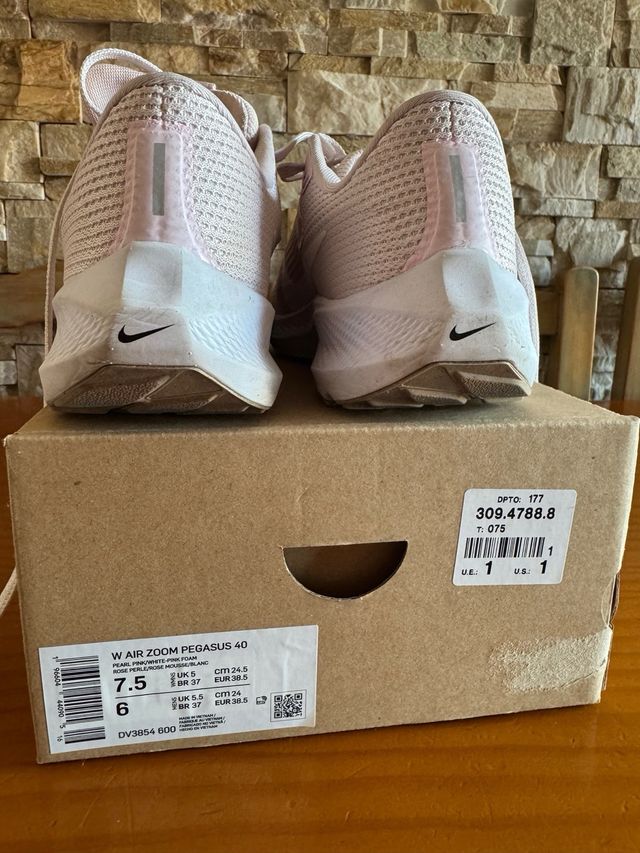 Nike running air zoom Pegasus