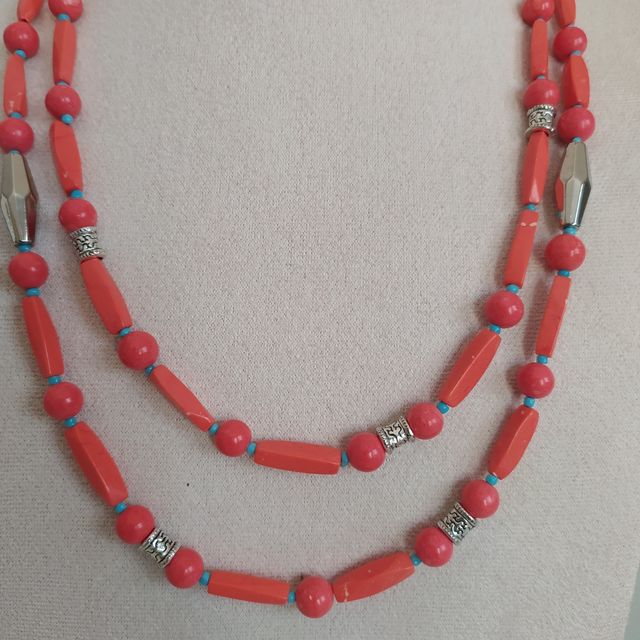 Collana in pasta di corallo