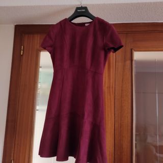 Vestido burdeos efecto ante