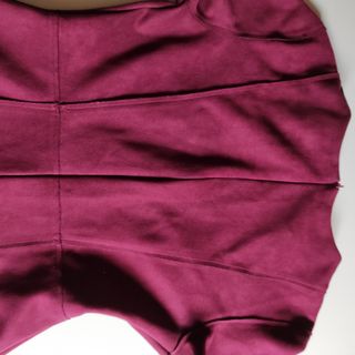 Vestido burdeos efecto ante