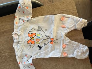 2 tutine e 2 body neonata