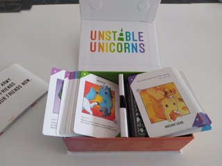 Unicornios Inestables, juego de cartas