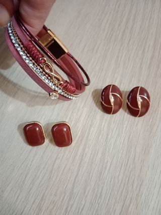Pulsera y pendientes granate