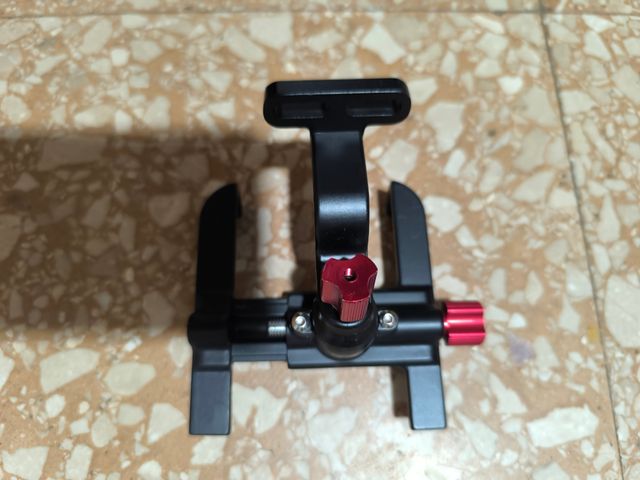 Soporte móvil bicicleta o patinete