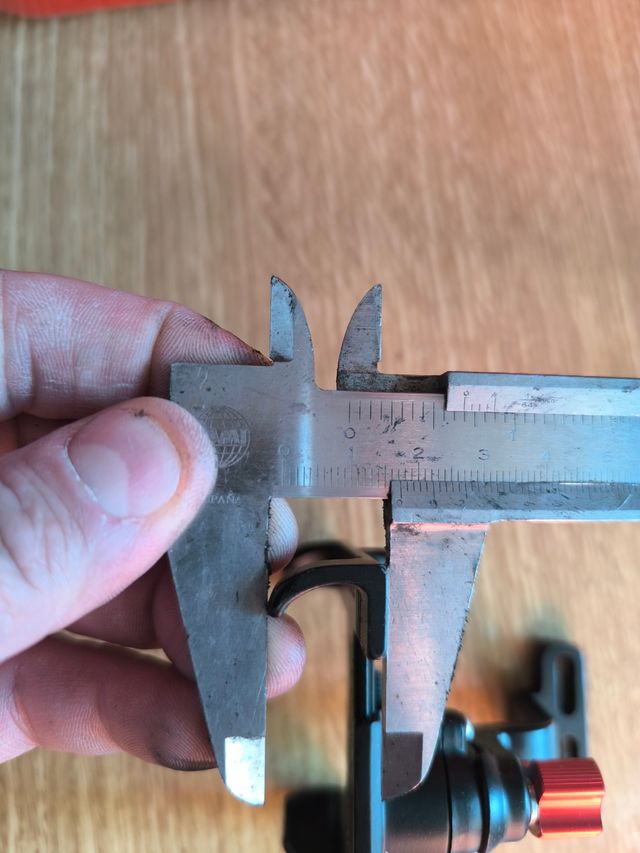 Soporte móvil bicicleta o patinete