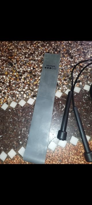 Corda per saltare e fascia