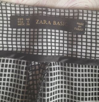 Pantalón Zara