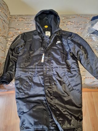 Parka Nike negra / black