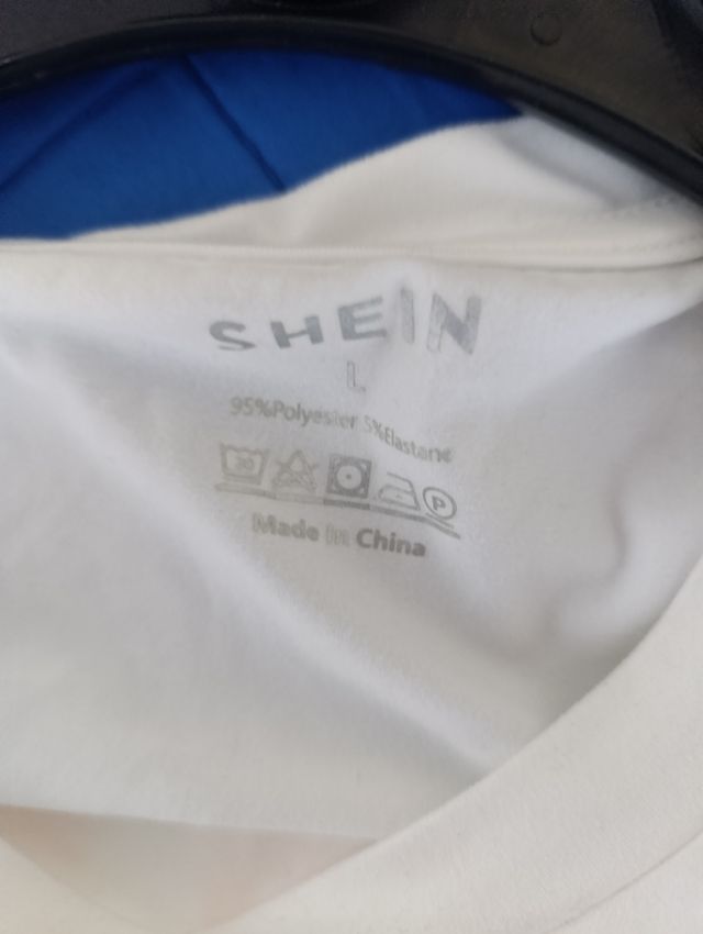 Maglietta shein maniche corte