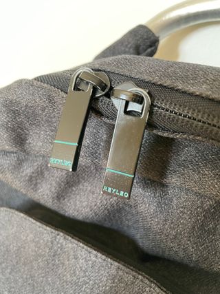 Zaino REYLEO impermeabile per laptop e tablet