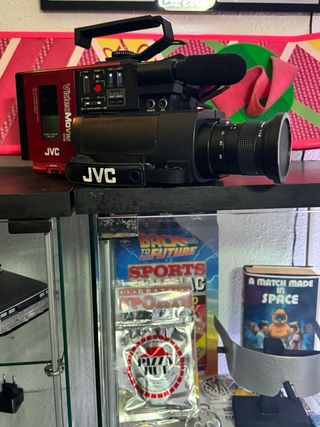 Camara JVC GR-C1 ( Regreso al Futuro )