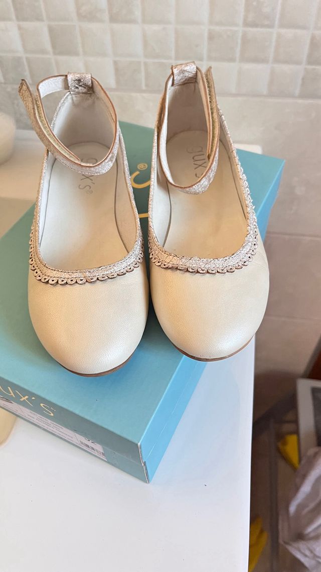 Bailarinas marfil marca GUX’S