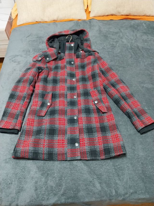 Abrigo Black Premium M