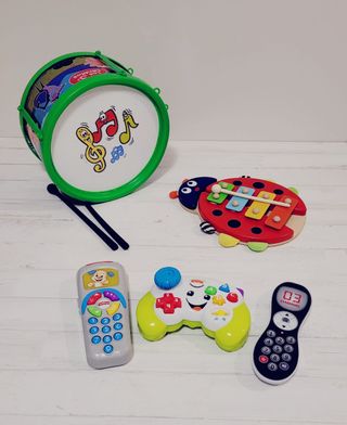 Lote Juguetes musicales infantiles Fisher Price